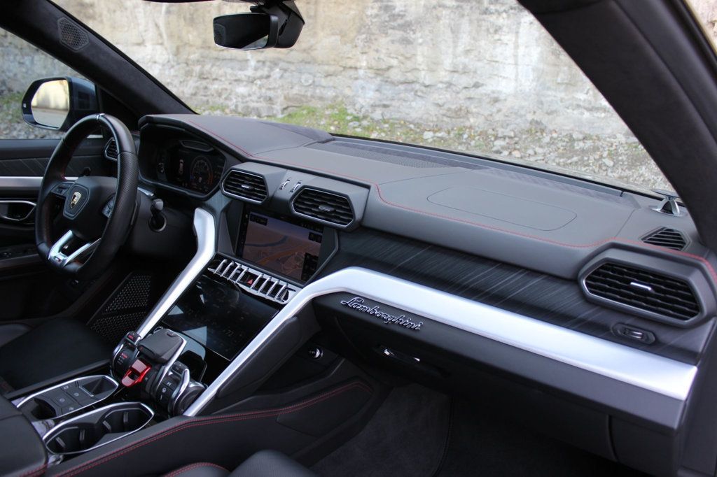 2019 Lamborghini Urus AWD - 22960204 - 26