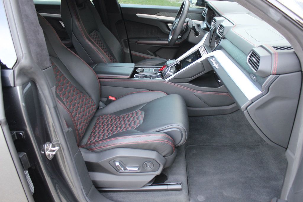 2019 Lamborghini Urus AWD - 22960204 - 27