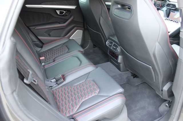 2019 Lamborghini Urus AWD - 22960204 - 29