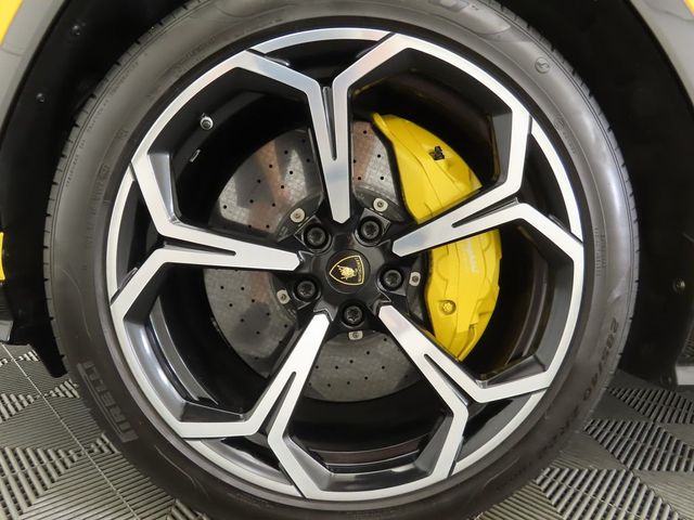 2019 Lamborghini Urus AWD - 22960416 - 29