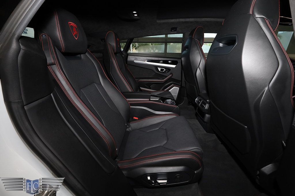 2019 Lamborghini Urus AWD - 22881659 - 17