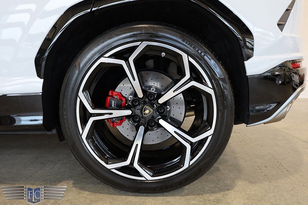 2019 Lamborghini Urus AWD - 22881659 - 37