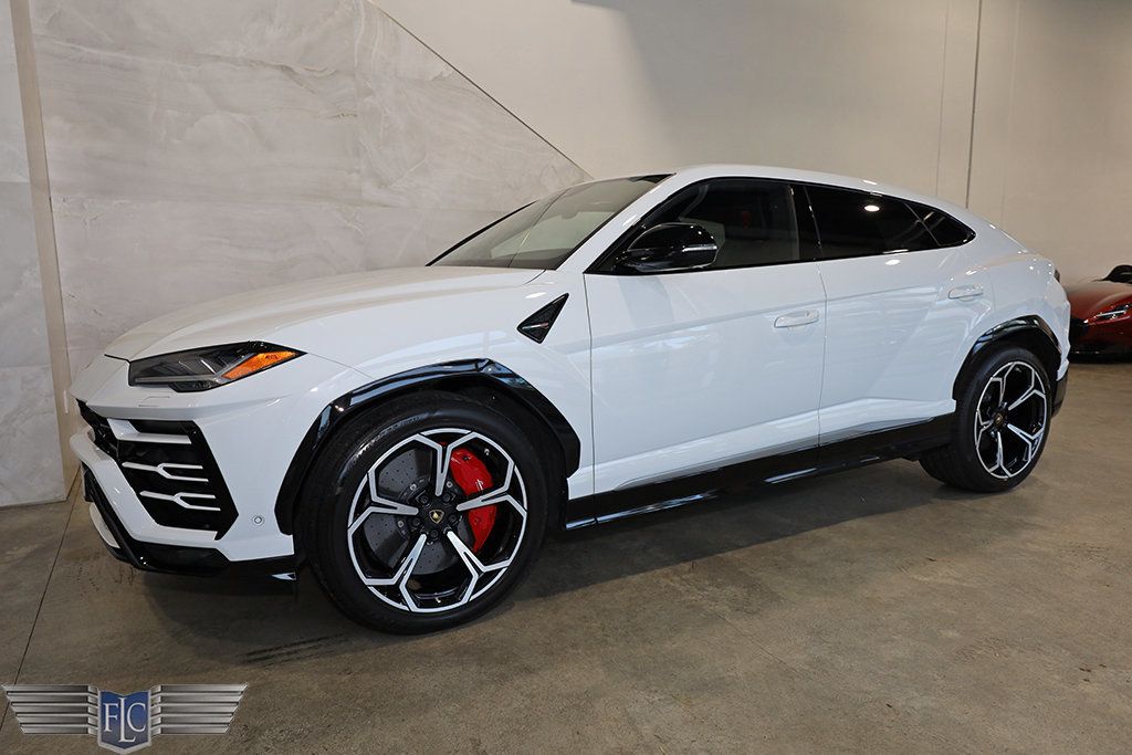 2019 Lamborghini Urus AWD - 22881659 - 3