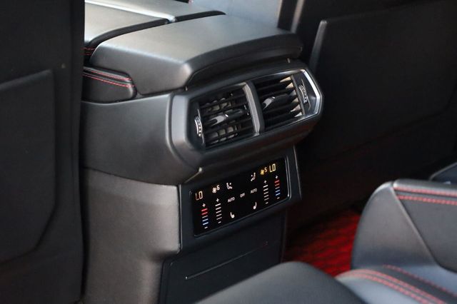 2019 Lamborghini Urus Base - 23064439 - 22
