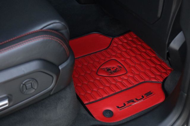 2019 Lamborghini Urus Base - 23064439 - 35