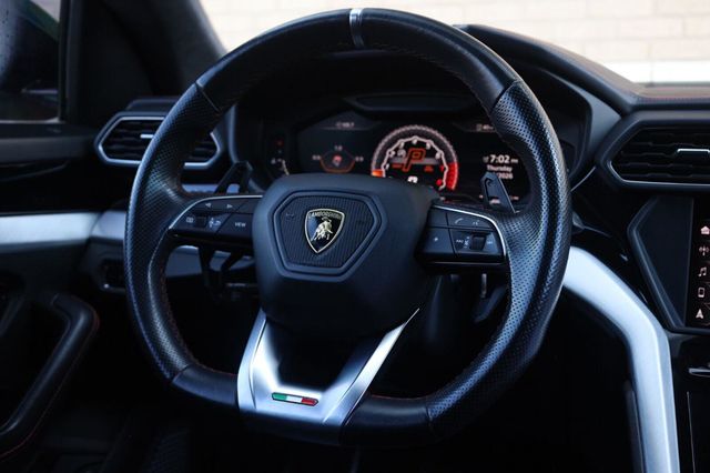 2019 Lamborghini Urus Base - 23064439 - 38