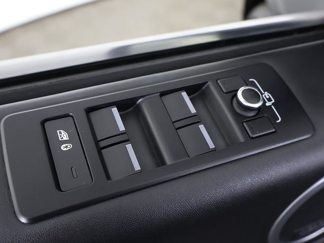 2019 Land Rover Discovery HSE Luxury V6 Supercharged - 22978092 - 46