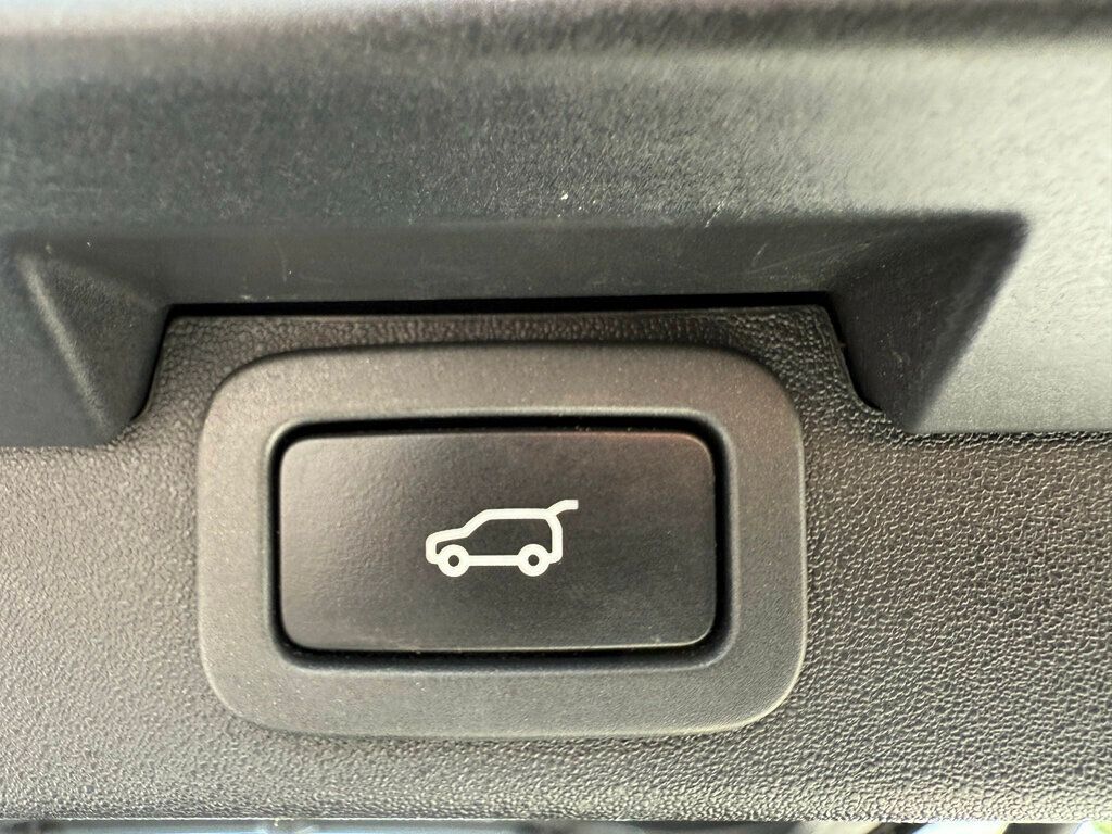 2019 Land Rover Discovery HSE V6 Supercharged - 22881068 - 38