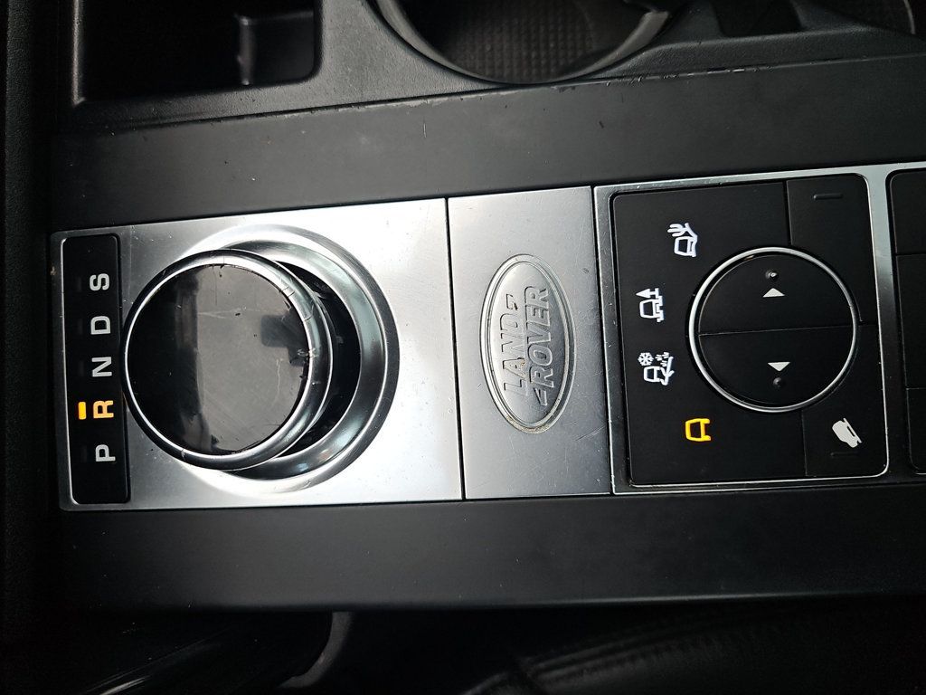 Land Rover Discovery photo 31