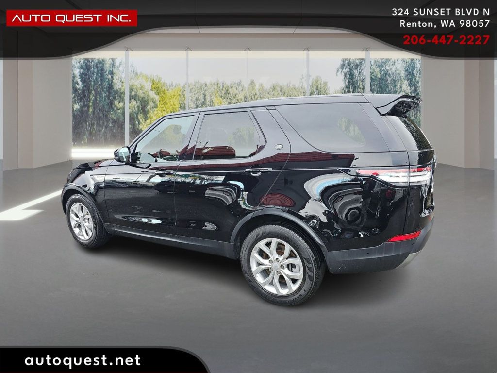 Land Rover Discovery photo 7