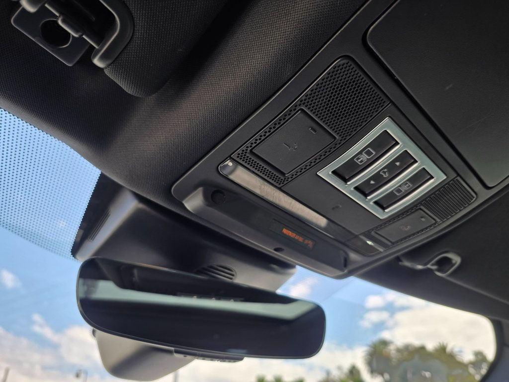 2019 Land Rover Discovery SE V6 Supercharged - 22915668 - 51