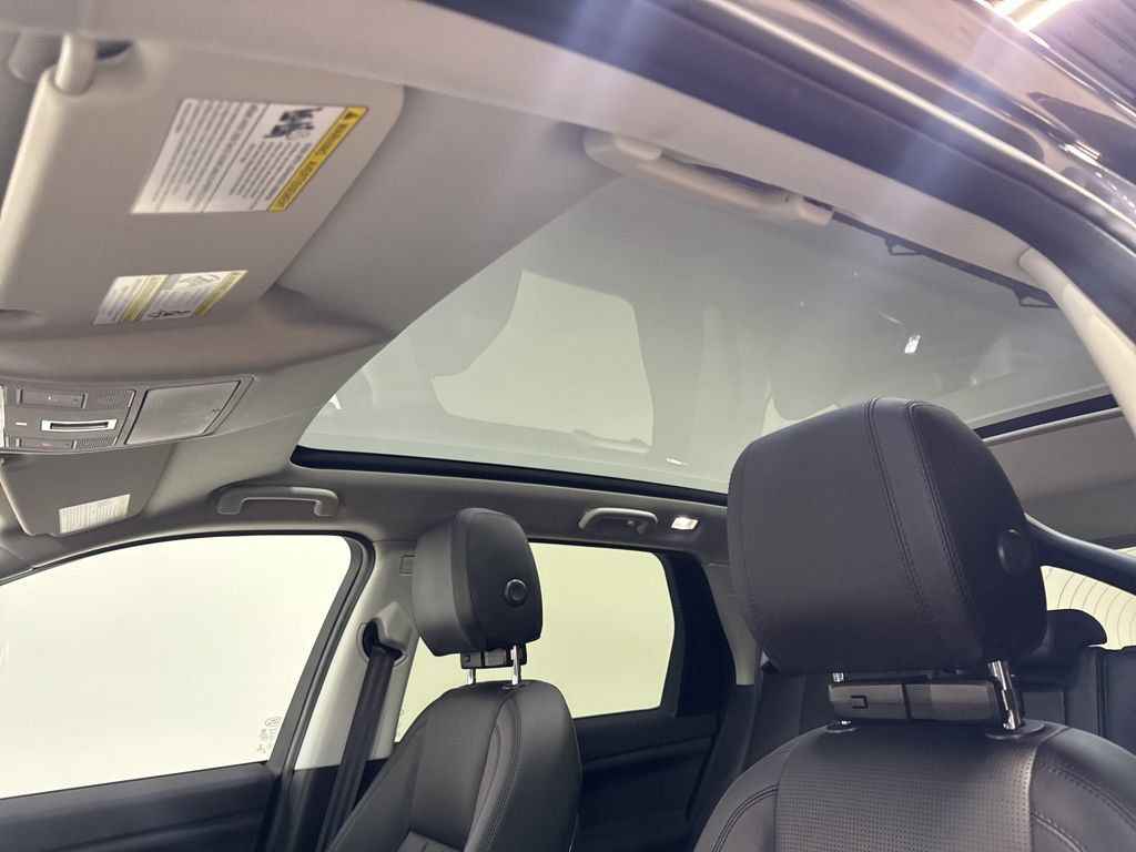 2019 Land Rover Discovery Sport HSE 4WD - 23005952 - 28