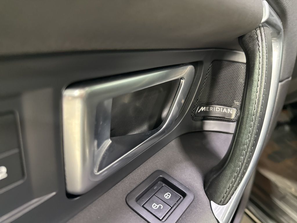 2019 Land Rover Discovery Sport HSE 4WD - 23005952 - 31