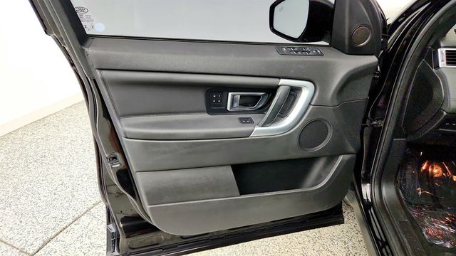 2019 Land Rover Discovery Sport HSE 4WD w/ Black Design & Driver Assist Plus Pkgs - 23047630 - 9