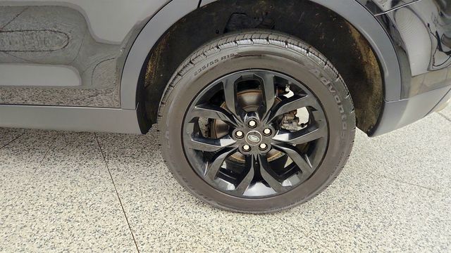 2019 Land Rover Discovery Sport HSE 4WD w/ Black Design & Driver Assist Plus Pkgs - 23047630 - 8