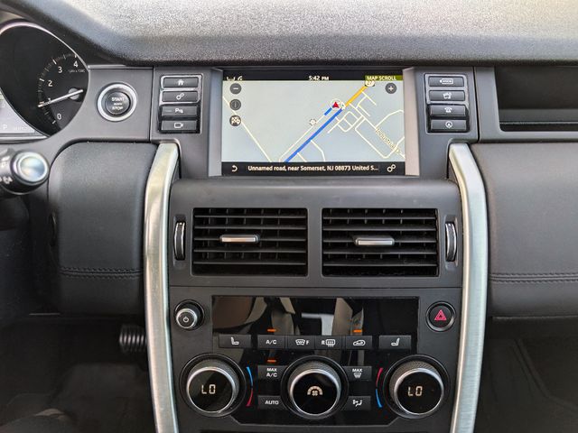 2019 Land Rover Discovery Sport Landmark 4WD - 23025646 - 24