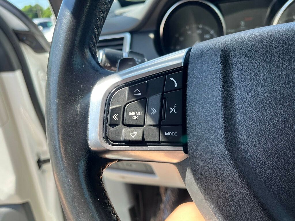 2019 Land Rover Discovery Sport SE 4WD - 22878685 - 18