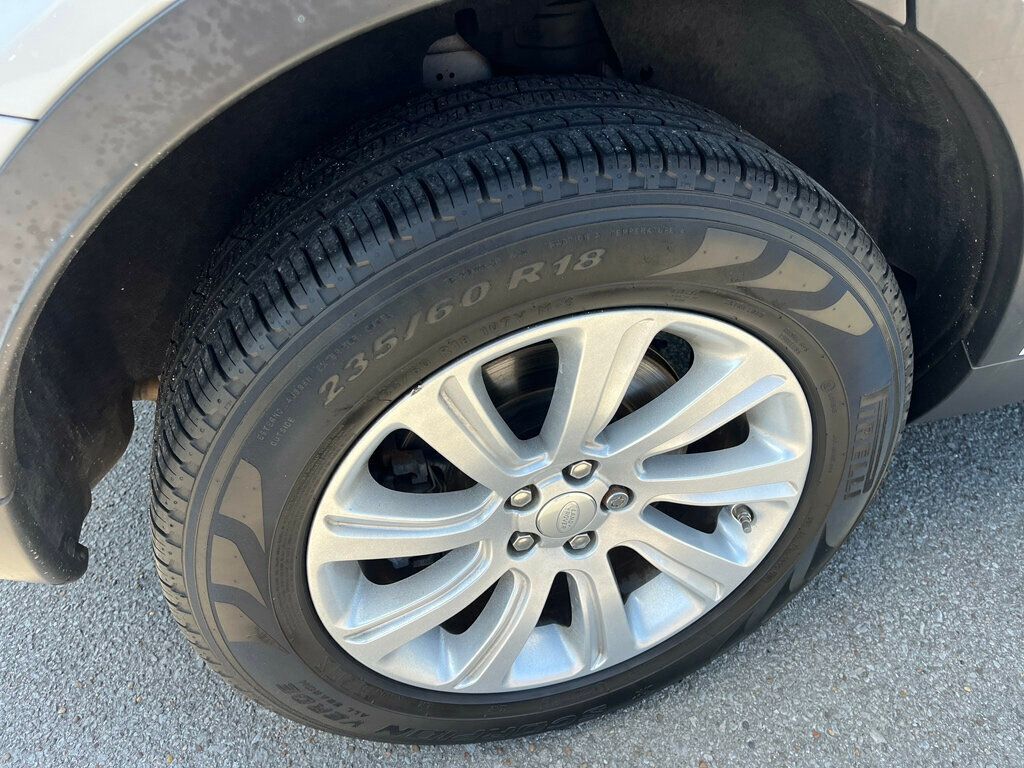 2019 Land Rover Discovery Sport SE 4WD - 22878685 - 8