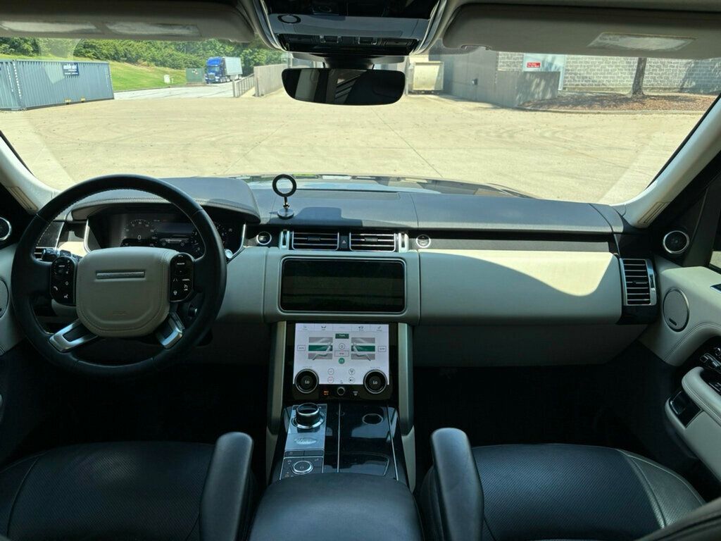 2019 Land Rover Range Rover Supercharged LWB photo 12