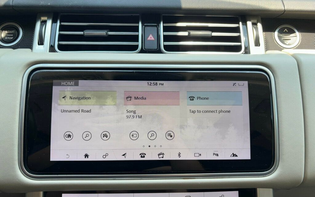 2019 Land Rover Range Rover Supercharged LWB photo 21