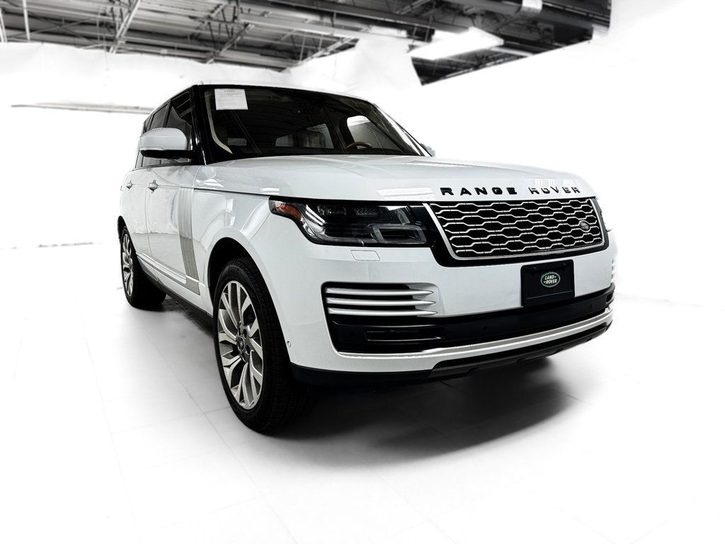 2019 Land Rover Range Rover HSE photo 8