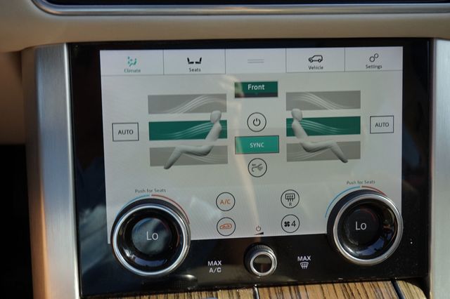 2019 Land Rover Range Rover HSE, ALL WHEEL DRIVE, PREMIUM WHEELS, PANO MOON ROOF, LEATHER - 23034921 - 40