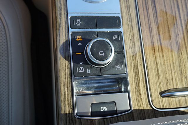 2019 Land Rover Range Rover HSE, ALL WHEEL DRIVE, PREMIUM WHEELS, PANO MOON ROOF, LEATHER - 23034921 - 45