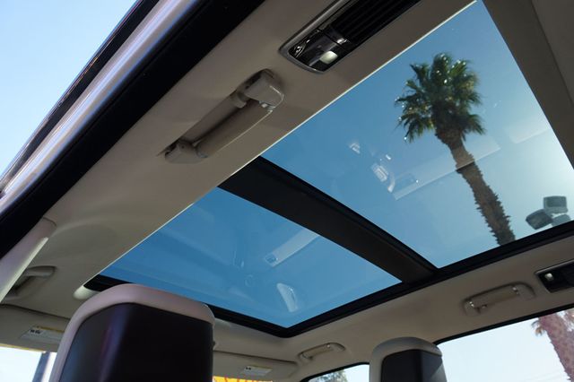 2019 Land Rover Range Rover HSE, ALL WHEEL DRIVE, PREMIUM WHEELS, PANO MOON ROOF, LEATHER - 23034921 - 50