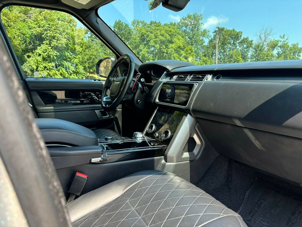 2019 Land Rover Range Rover RANGE ROVER SV AUTOBIOGRAPHY W/REAR SEAT ENTERTAINMENT 181K MSRP - 22898640 - 12