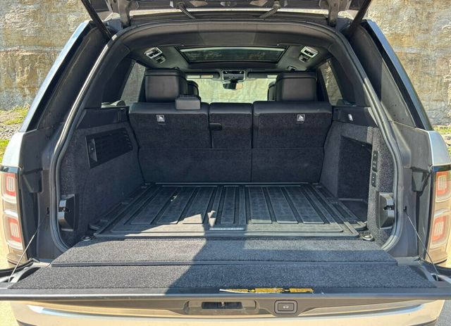2019 Land Rover Range Rover RANGE ROVER SV AUTOBIOGRAPHY W/REAR SEAT ENTERTAINMENT 181K MSRP - 22898640 - 47