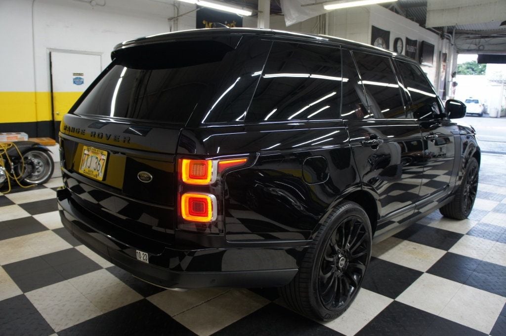 2019 Land Rover Range Rover V8 Supercharged - 22456893 - 19