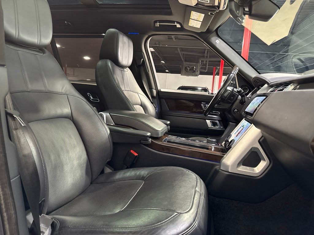 2019 Land Rover Range Rover V8 Supercharged LWB - 23072966 - 32