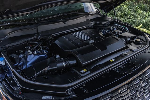 2019 Land Rover Range Rover V8 Supercharged SV Autobiography Dynamic SWB - 23047719 - 29