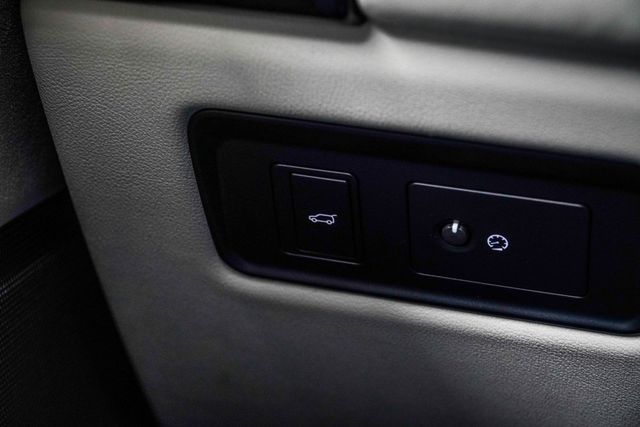 2019 Land Rover Range Rover V8 Supercharged SWB - 23018297 - 34