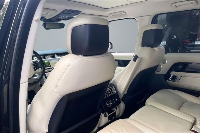 2019 Land Rover Range Rover V8 Supercharged SWB - 23036926 - 18