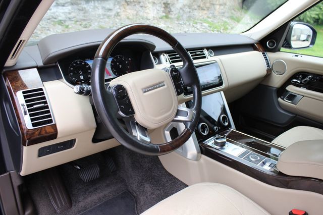2019 Land Rover Range Rover V8 Supercharged SWB - 23041992 - 17