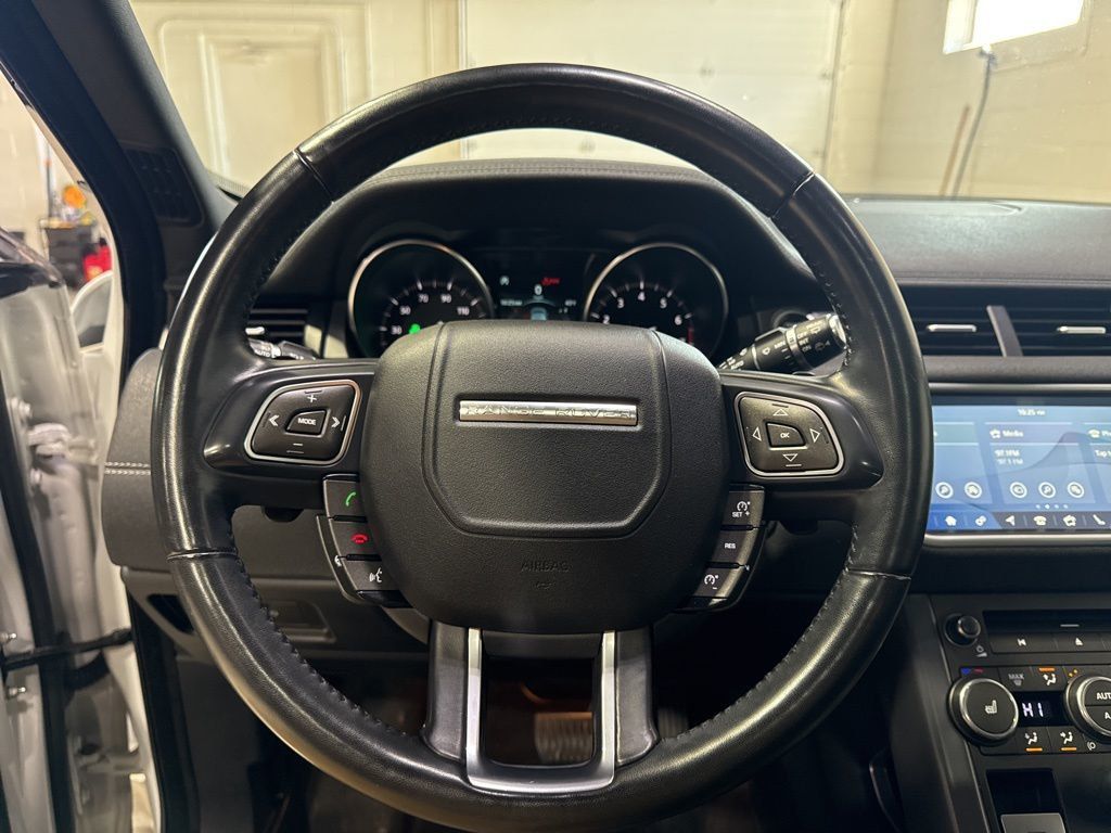2019 Land Rover Range Rover Evoque 5 Door Landmark Edition - 22995999 - 11