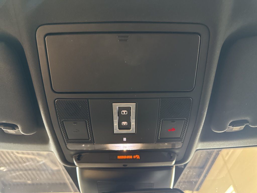 2019 Land Rover Range Rover Evoque 5 Door Landmark Edition - 22995999 - 24