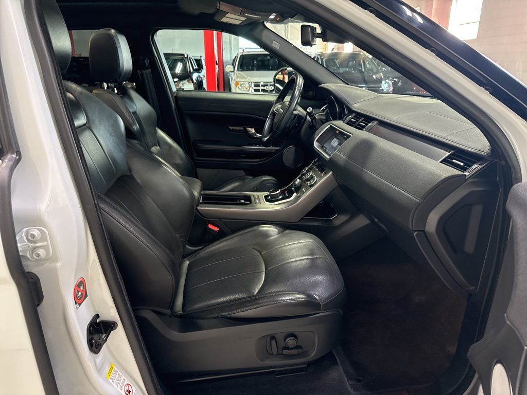 2019 Land Rover Range Rover Evoque 5 Door Landmark Edition - 22995999 - 46