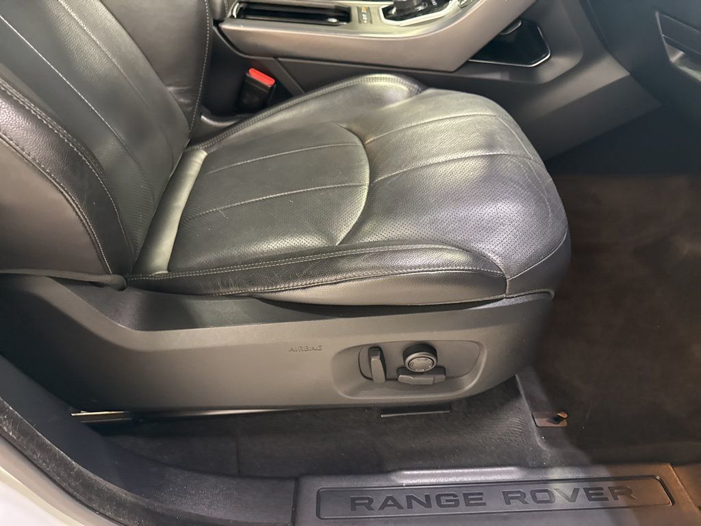 2019 Land Rover Range Rover Evoque 5 Door Landmark Edition - 22995999 - 49