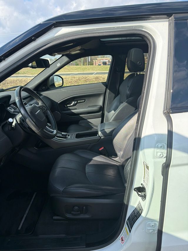 2019 Land Rover Range Rover Evoque 5 Door SE Premium - 22957206 - 9