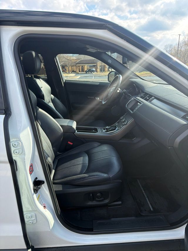 2019 Land Rover Range Rover Evoque 5 Door SE Premium - 22957206 - 13