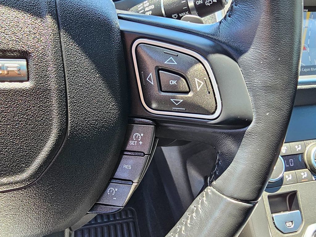 2019 Land Rover Range Rover Evoque 5 Door SE Premium - 22433345 - 19