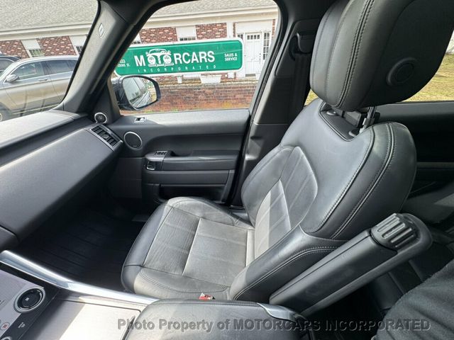 2019 Land Rover Range Rover Sport BEAUTIFUL BLACK ON BLACK!! AND IN MINT CONDITION!  - 23004074 - 17