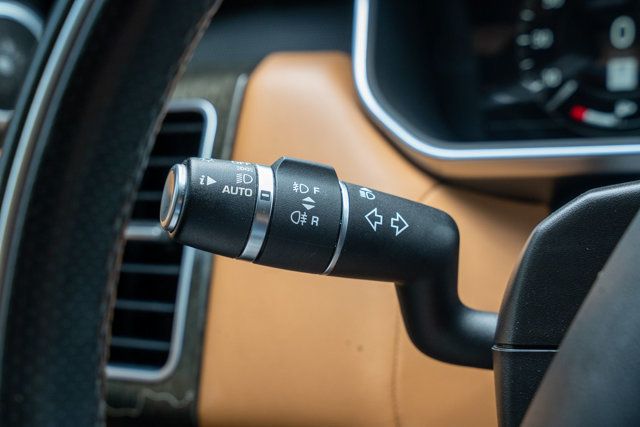 2019 Land Rover Range Rover Sport LocalTrade/MSRP$94401/V8-SuperchargedDynamic/SoftCloseDoors/NAV - 23049245 - 23