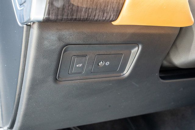 2019 Land Rover Range Rover Sport LocalTrade/MSRP$94401/V8-SuperchargedDynamic/SoftCloseDoors/NAV - 23049245 - 34