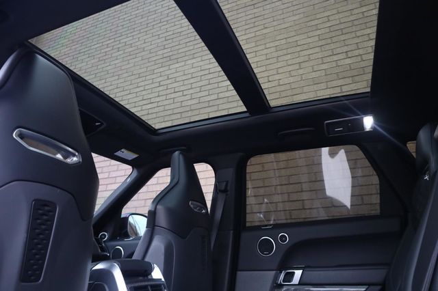 2019 Land Rover Range Rover Sport SVR - 23049955 - 19
