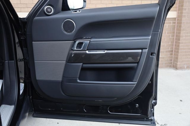 2019 Land Rover Range Rover Sport SVR - 23049955 - 29