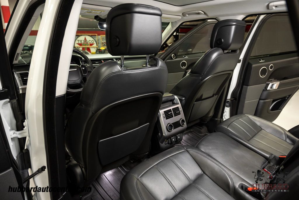 2019 Land Rover Range Rover Sport SuperCharged HSE photo 19