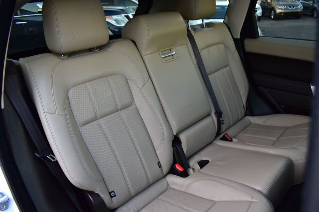 2019 Land Rover Range Rover Sport V6 Supercharged HSE - 22936198 - 24